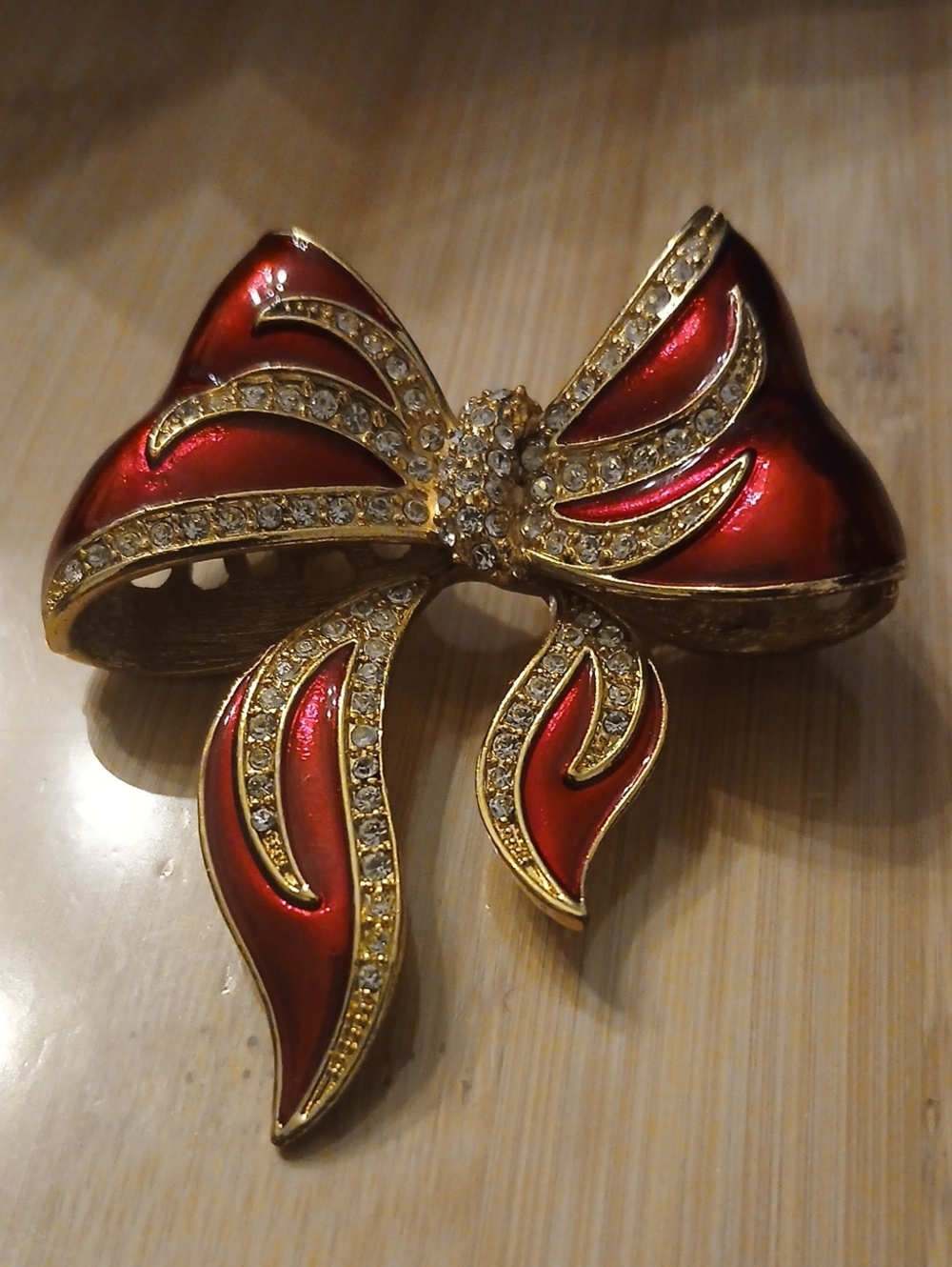 R. J. Graziano Signed Gold Tone/Red Enameled/Rhinestone Ribbon Bow Brooch